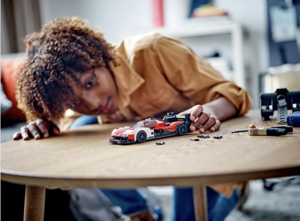Model Car Building Kit P544